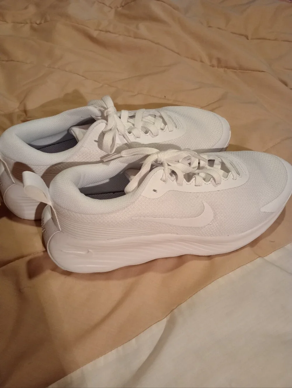 Women's Nike Promina Walking Athletic Shoes